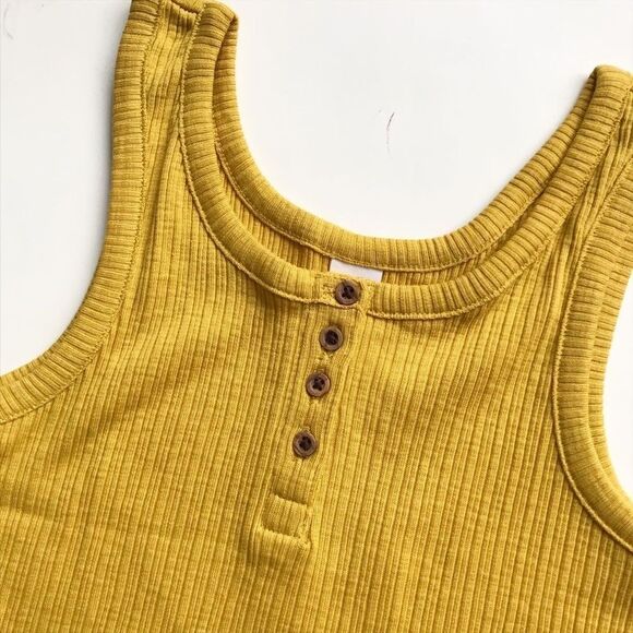 Old Navy NWT mustard ribbed tank top M(8Y) - Picture 2 of 5